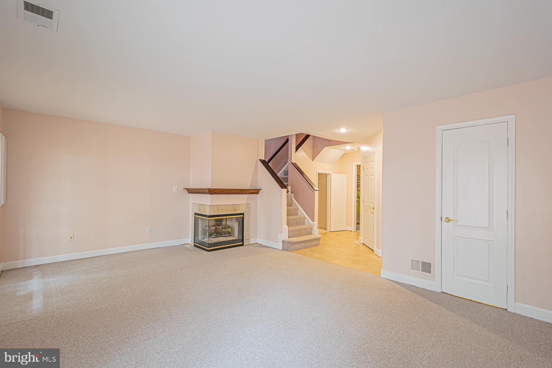 HEIGHTS AT PENDERBROOK - Residential Lease