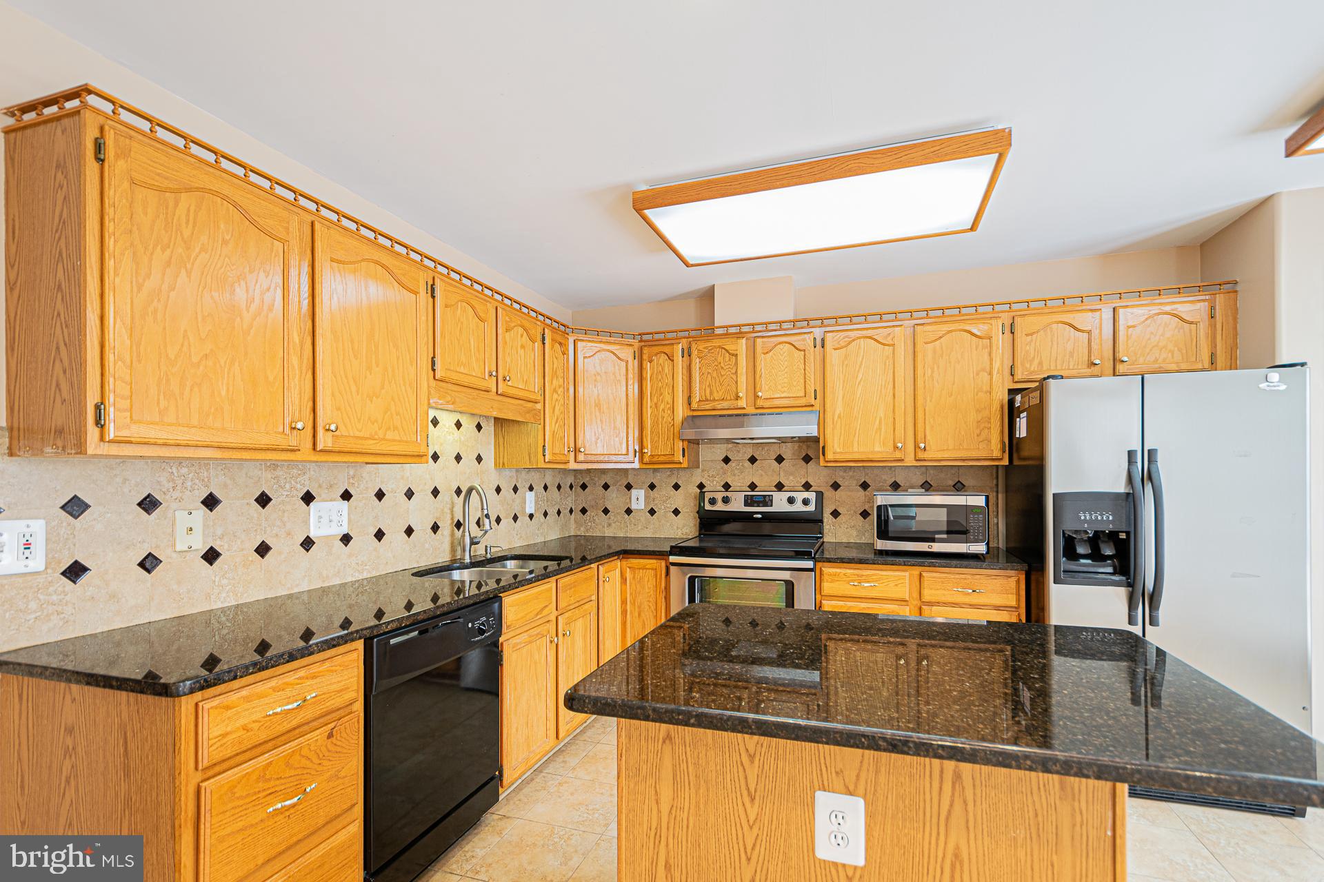 HEIGHTS AT PENDERBROOK - Residential Lease