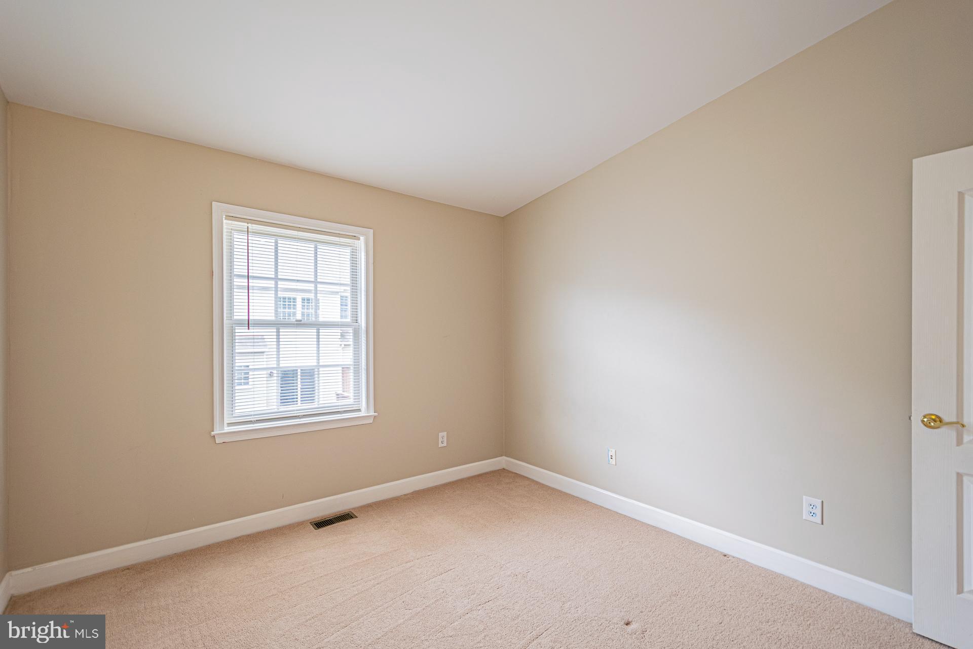HEIGHTS AT PENDERBROOK - Residential Lease