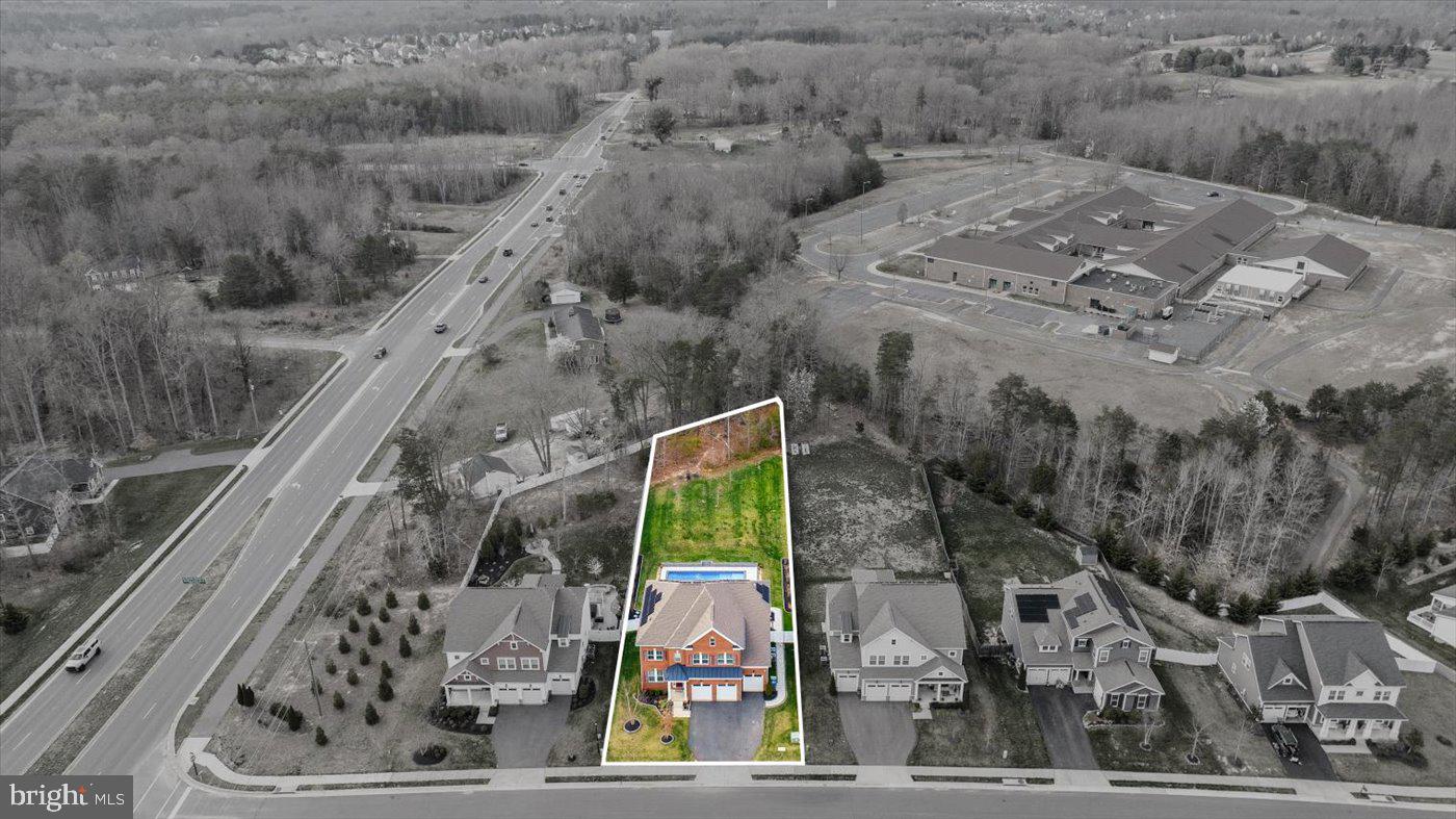 LIBERTY KNOLLS - Residential