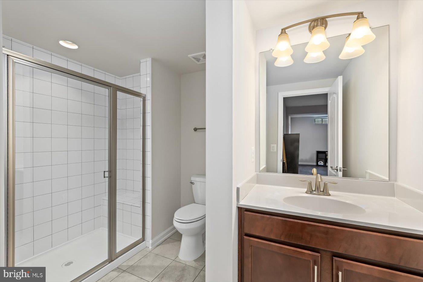 LIBERTY KNOLLS - Residential