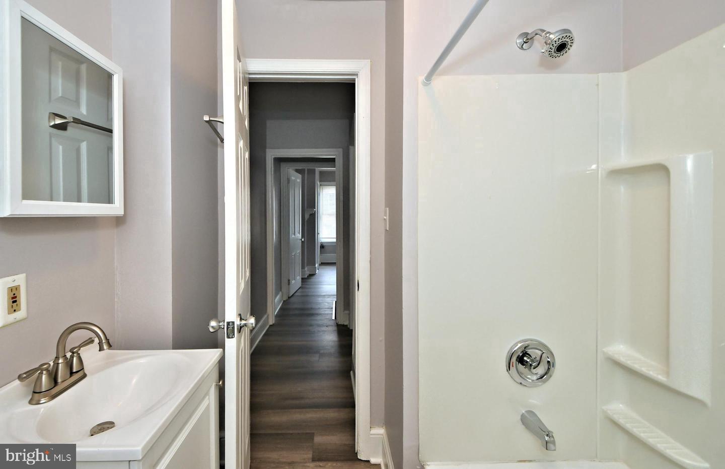 CONSHOHOCKEN - Residential Lease
