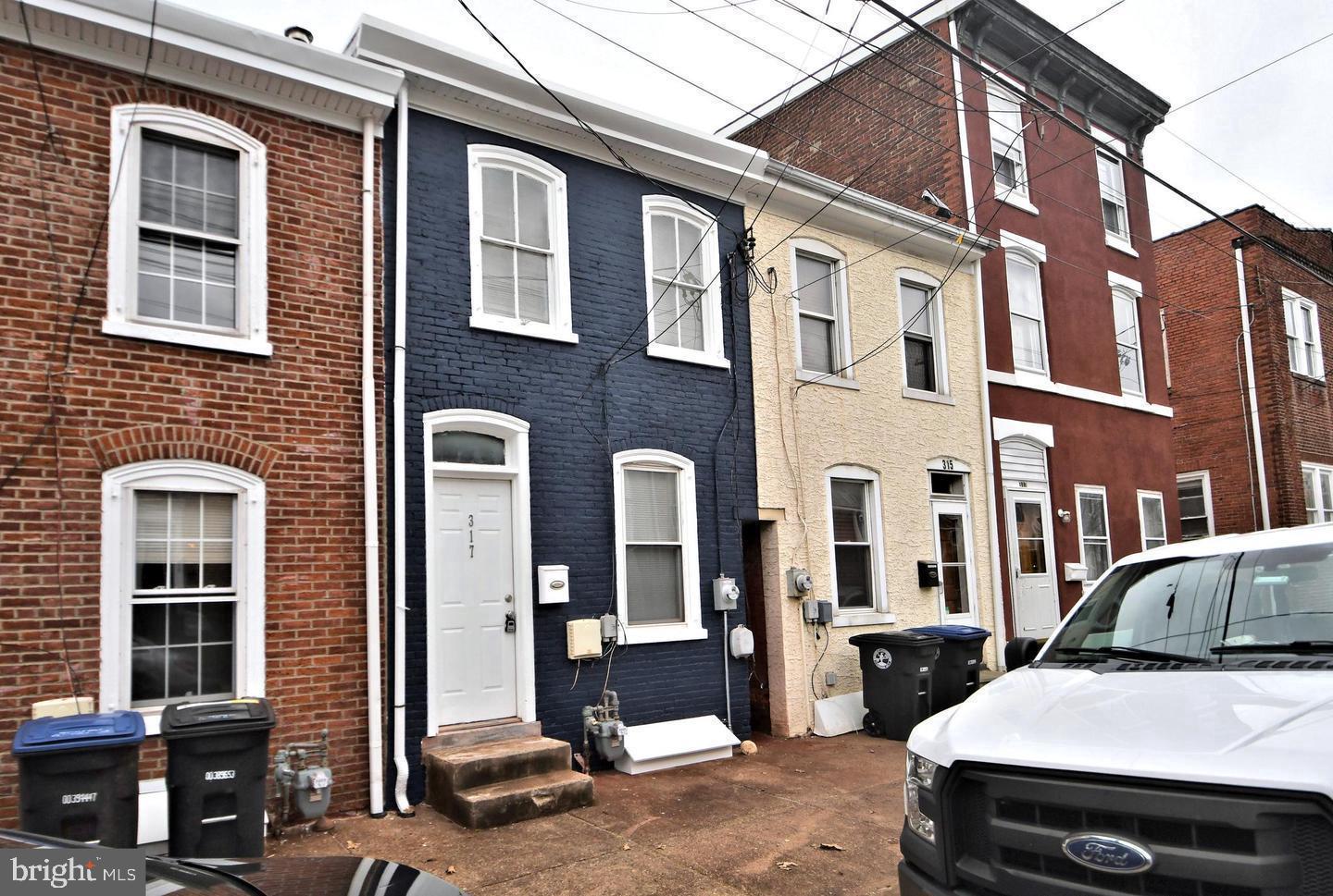 CONSHOHOCKEN - Residential Lease