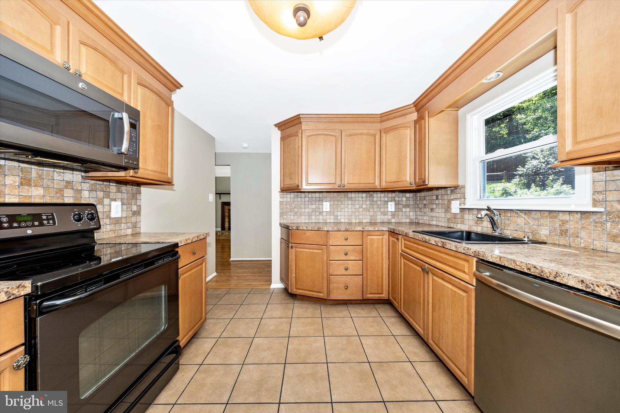 CLEARSPRING MANOR - Residential
