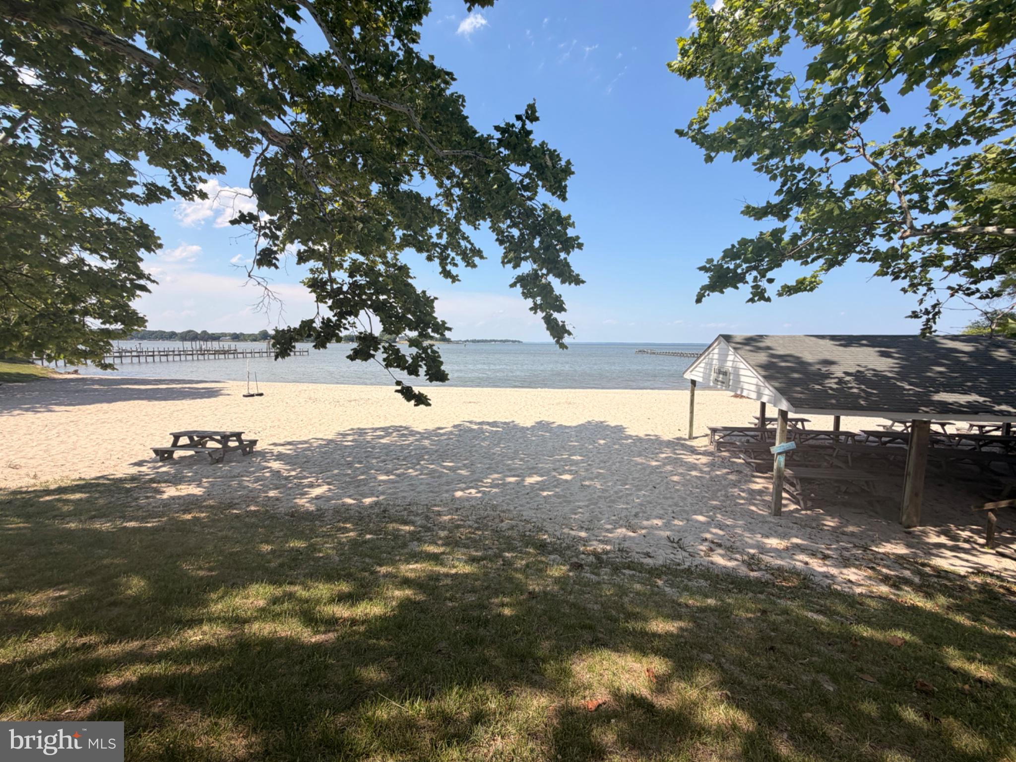 BERKLEY BEACH - Residential