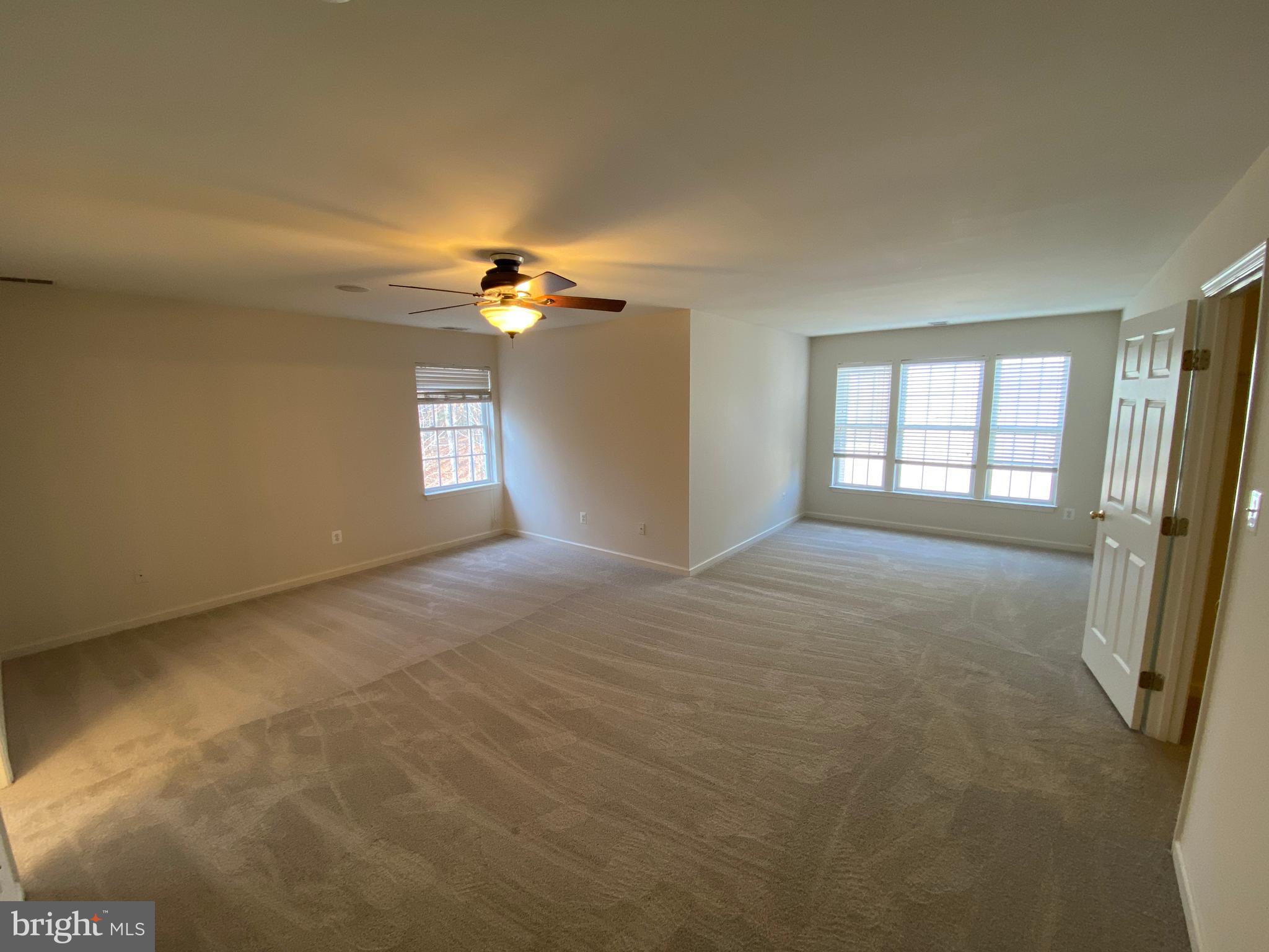 LEELAND STATION - Residential Lease