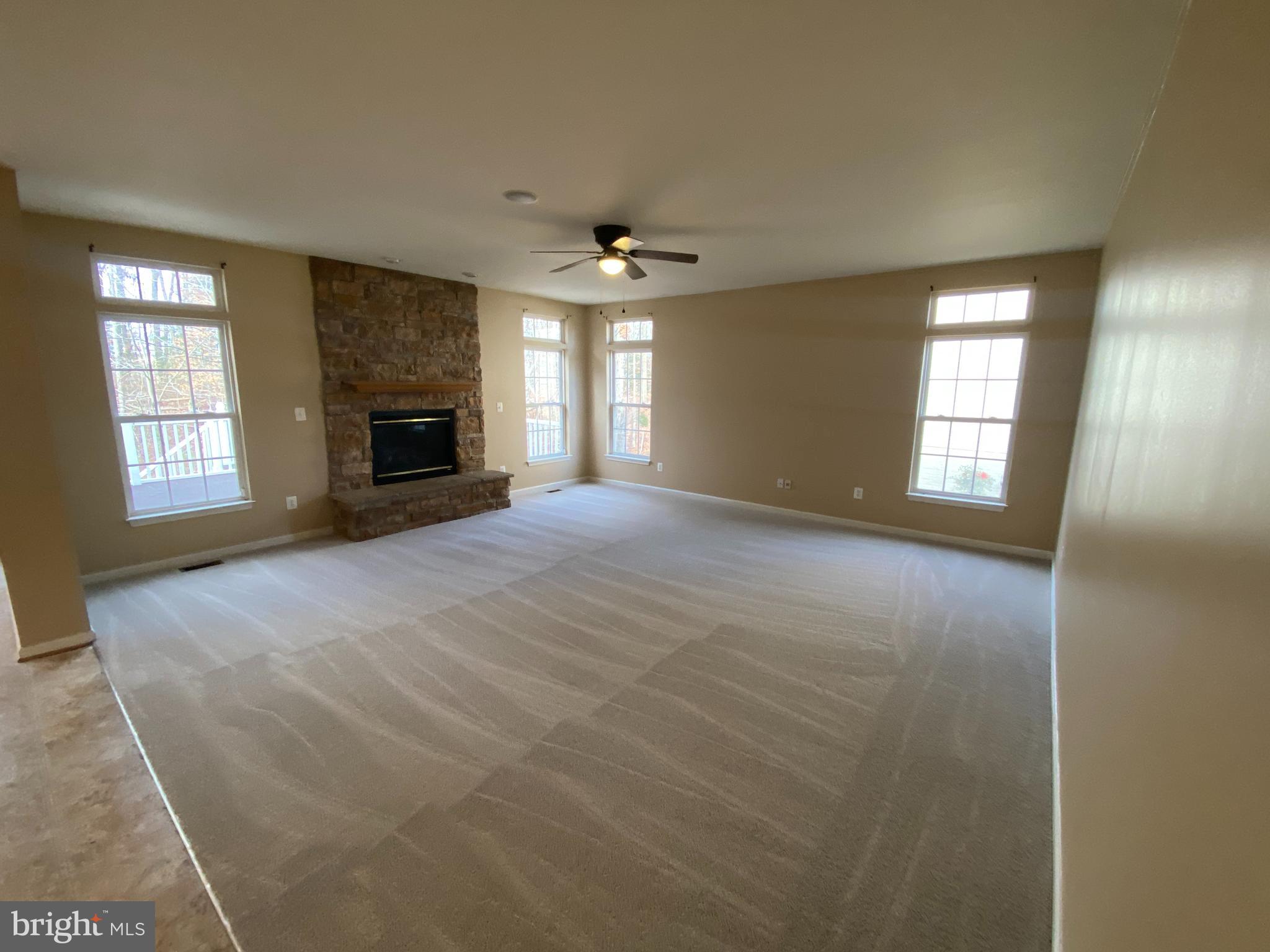 LEELAND STATION - Residential Lease