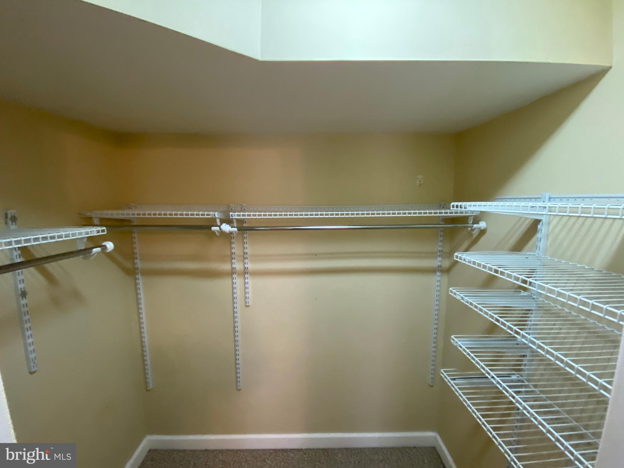LEELAND STATION - Residential Lease