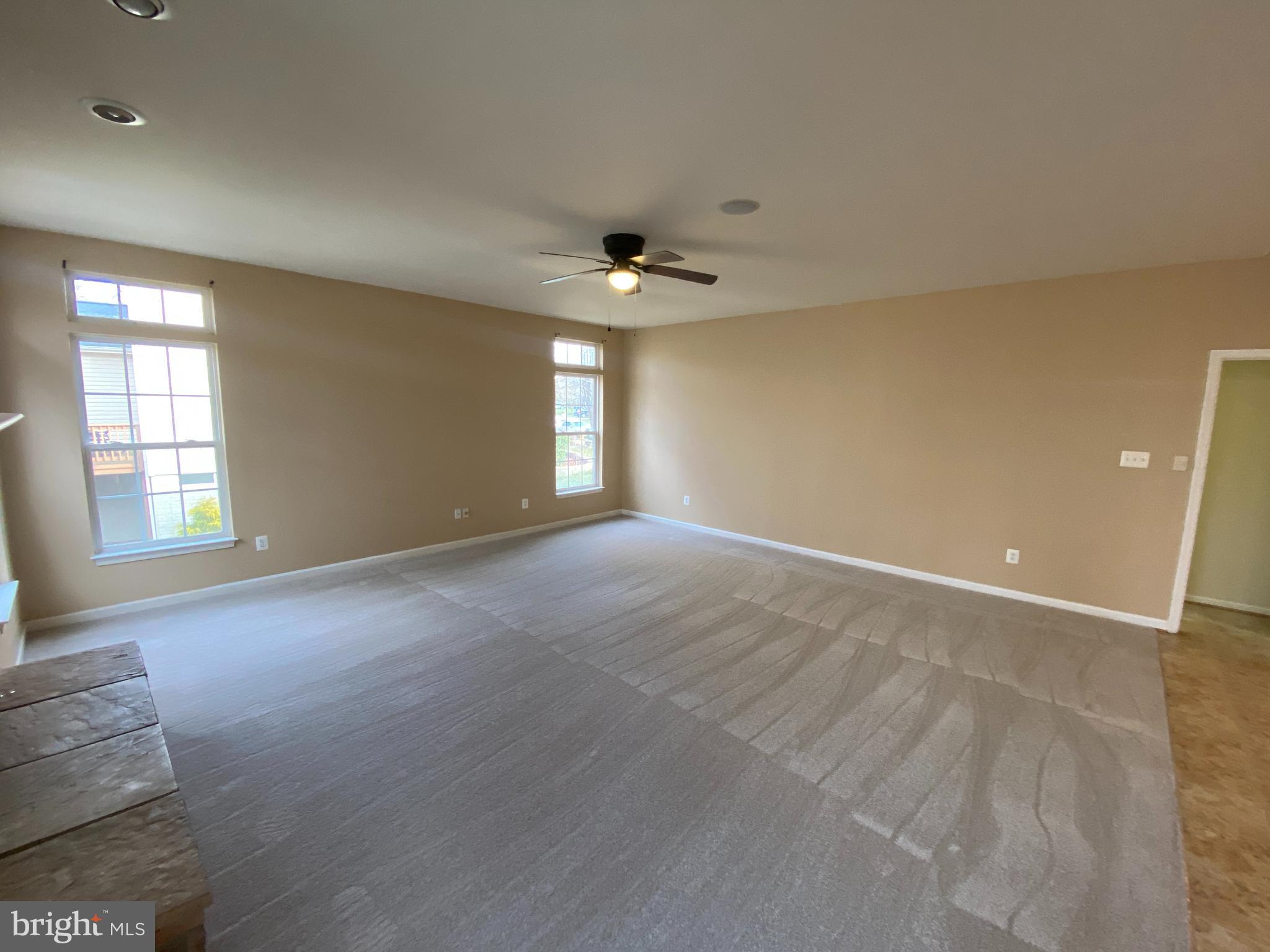 LEELAND STATION - Residential Lease