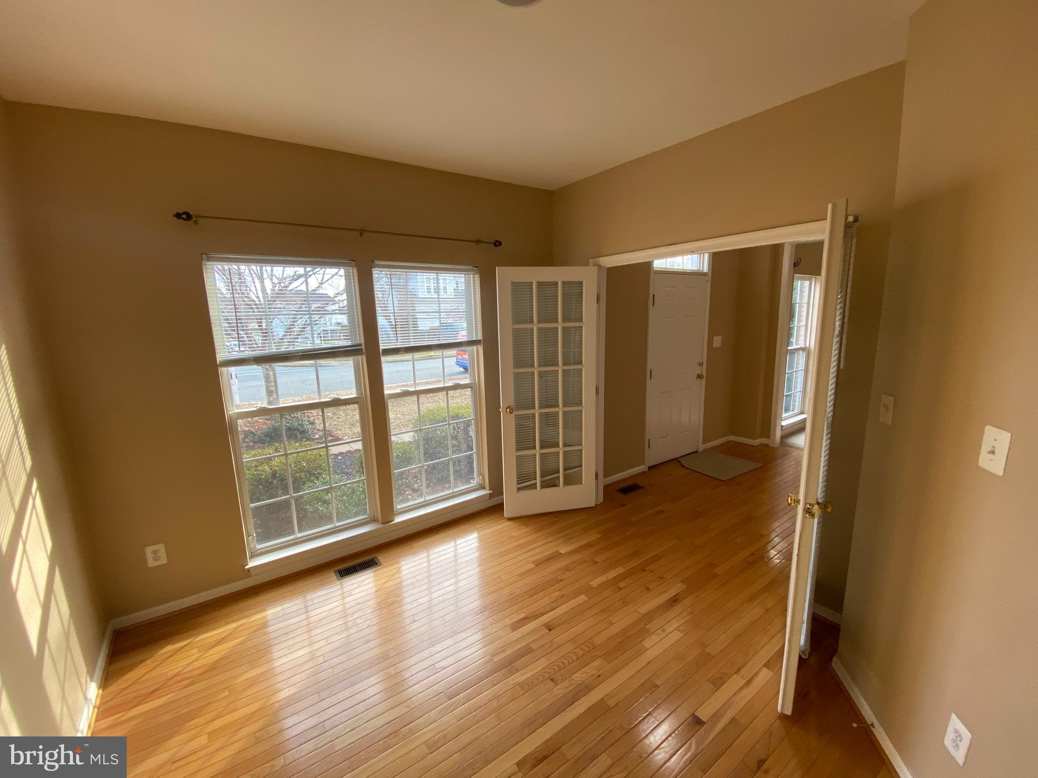 LEELAND STATION - Residential Lease