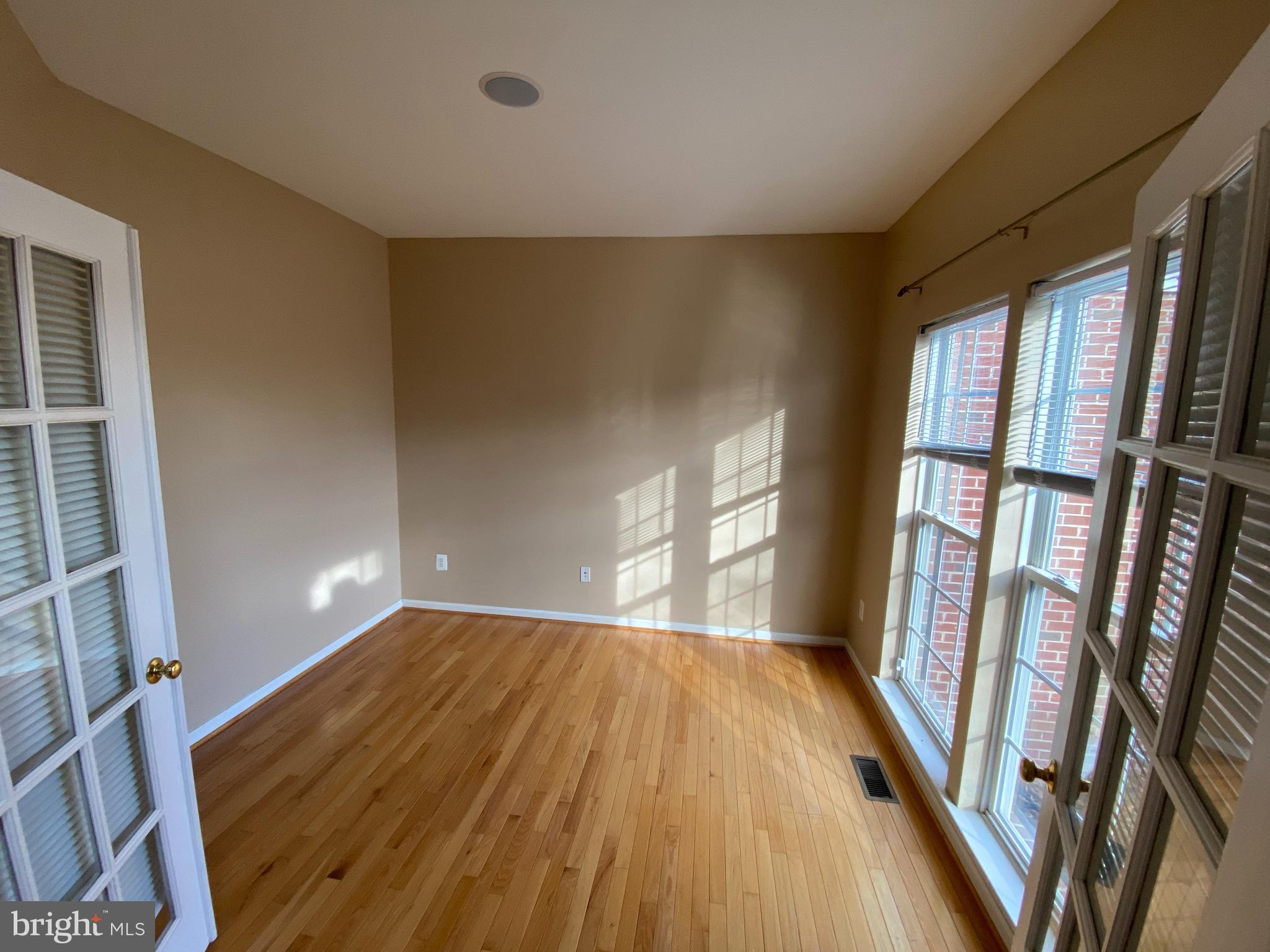 LEELAND STATION - Residential Lease