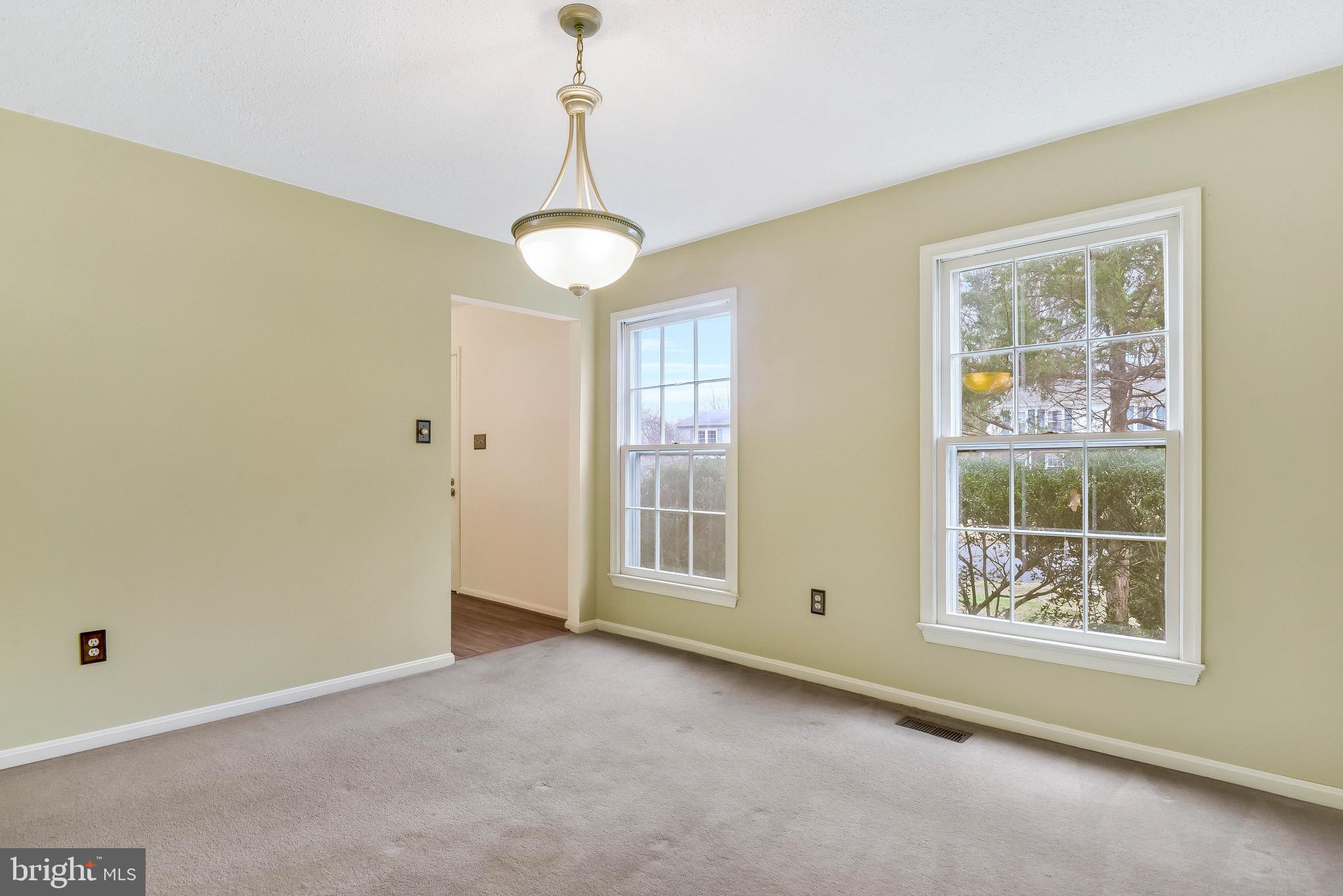 NEWPORT - Residential