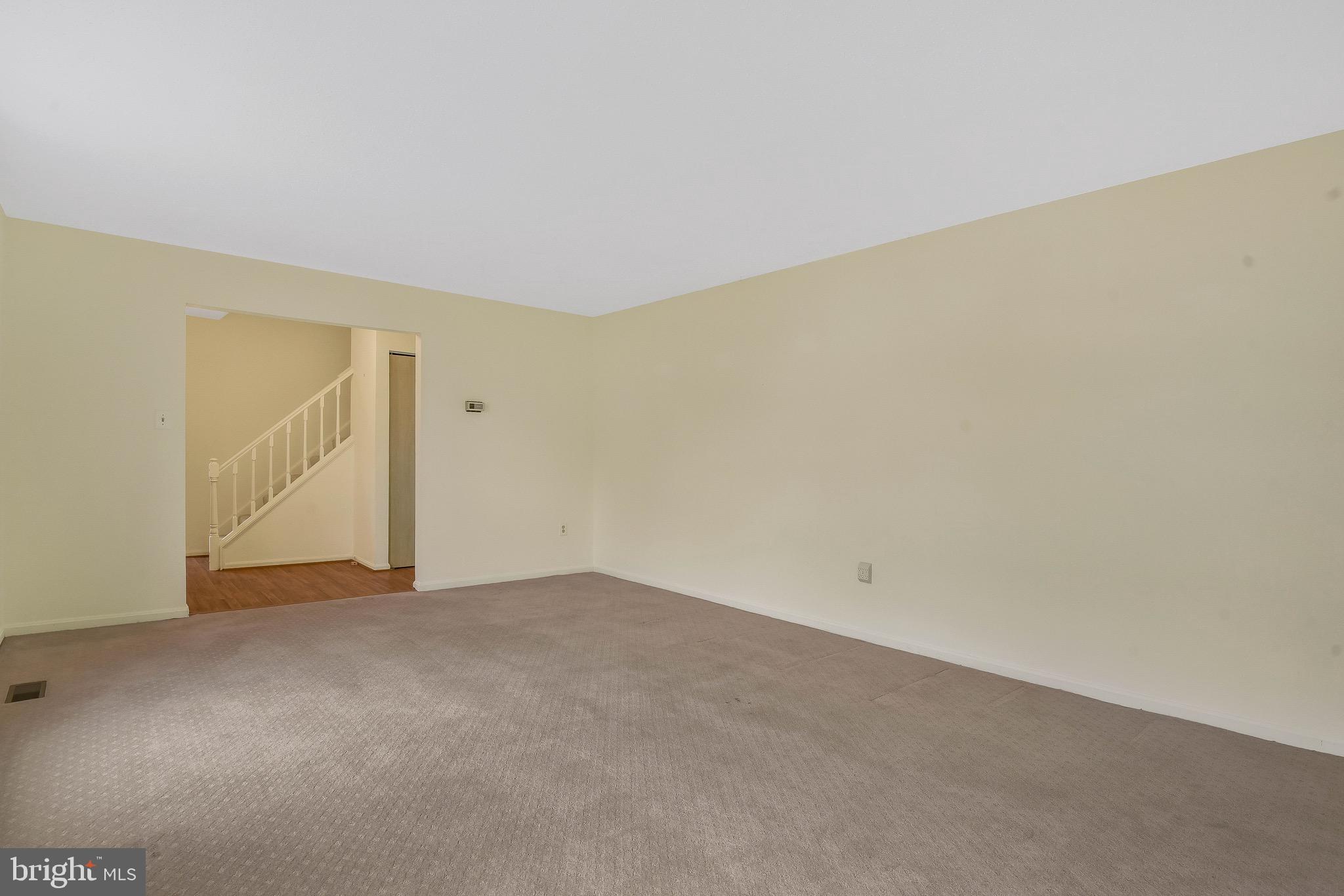 NEWPORT - Residential