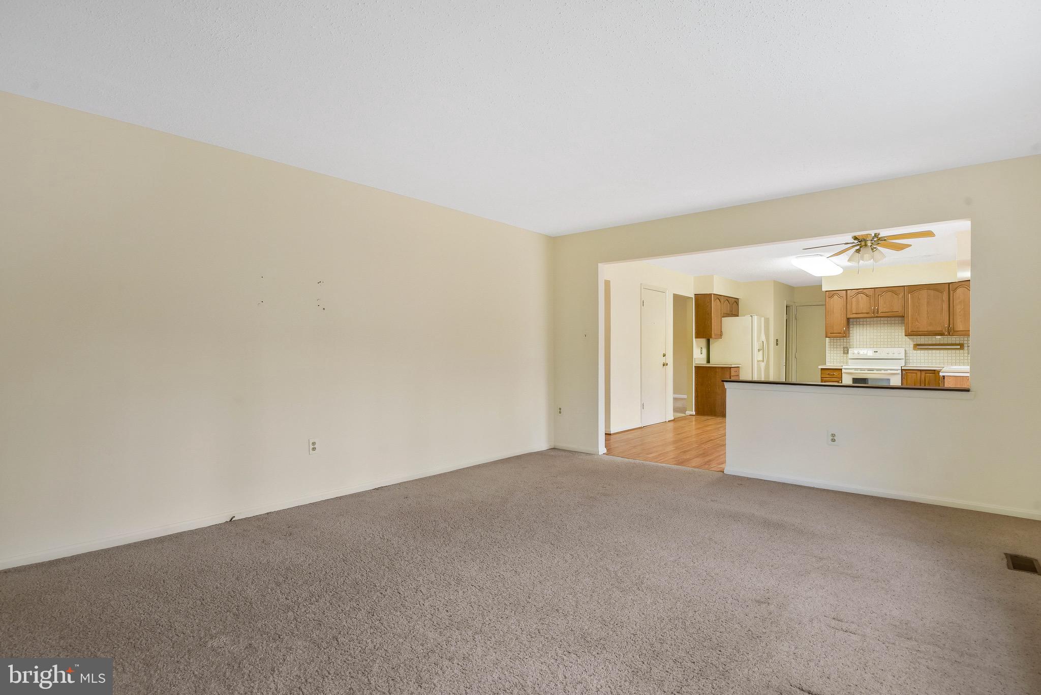 NEWPORT - Residential
