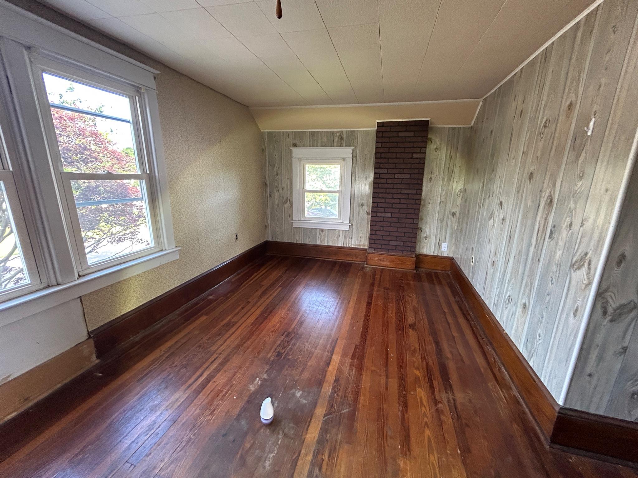 HALFWAY AREA - Residential