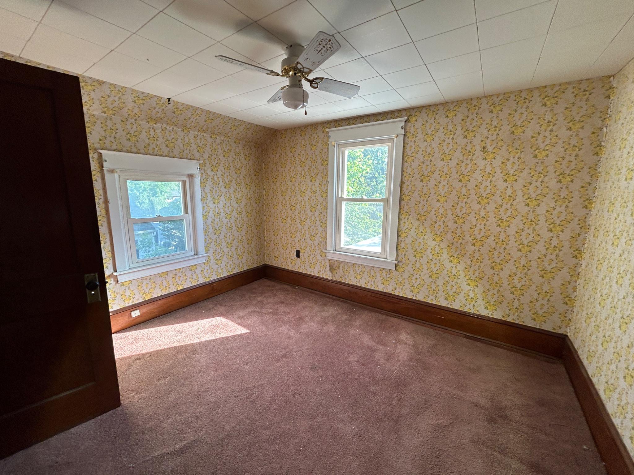 HALFWAY AREA - Residential