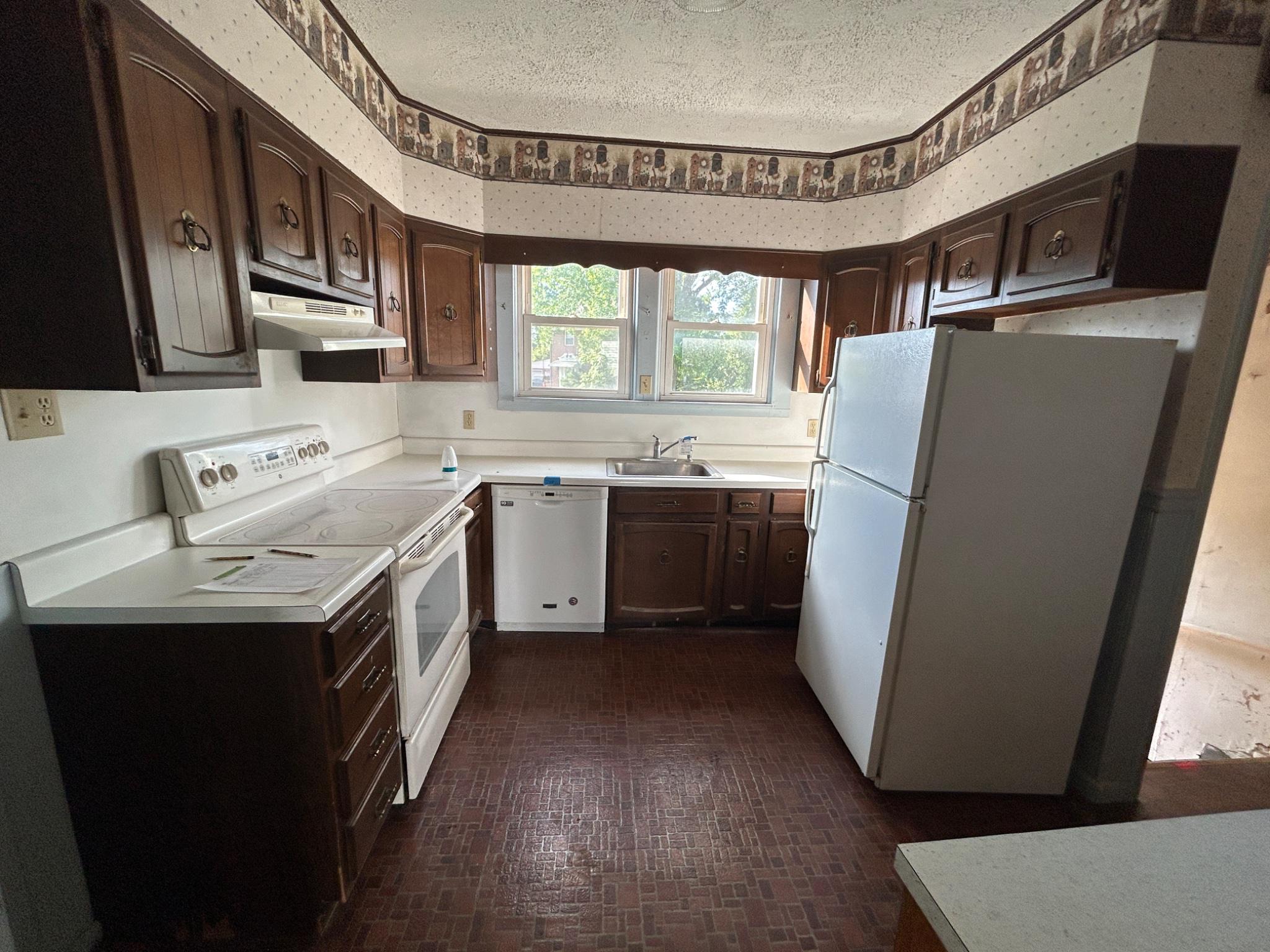 HALFWAY AREA - Residential