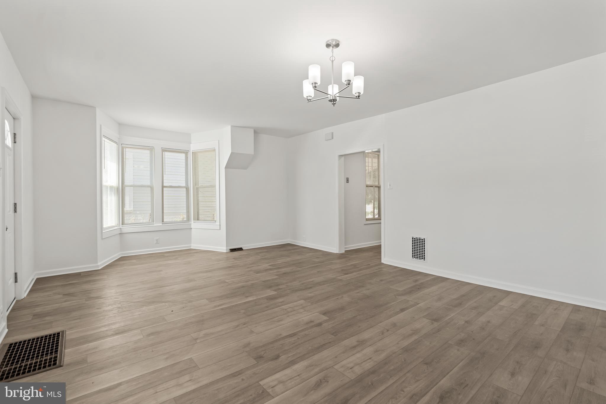 HAGERSTOWN - Residential