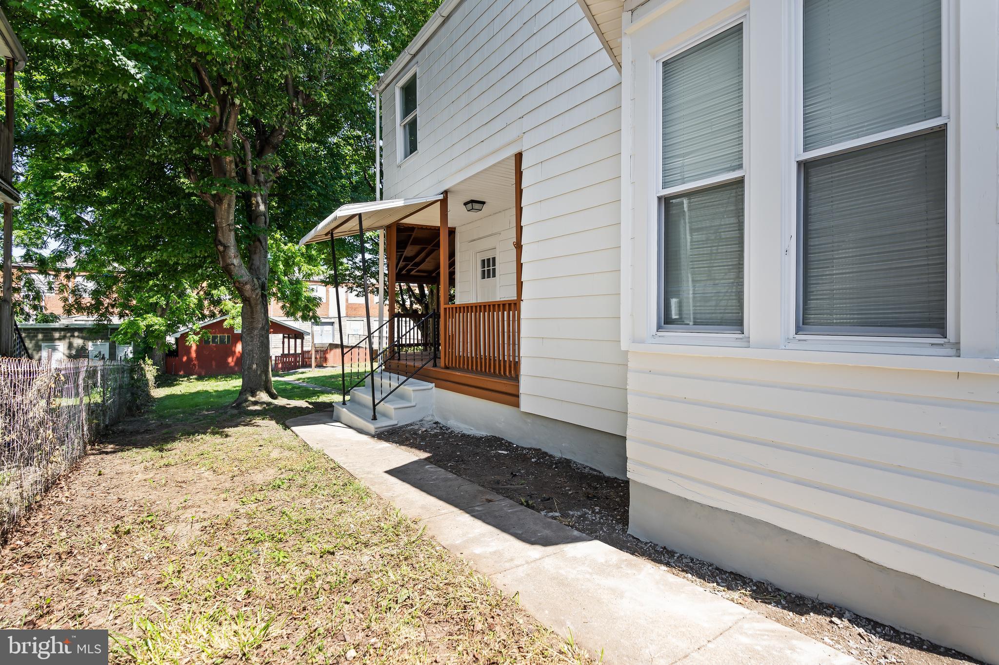 HAGERSTOWN - Residential