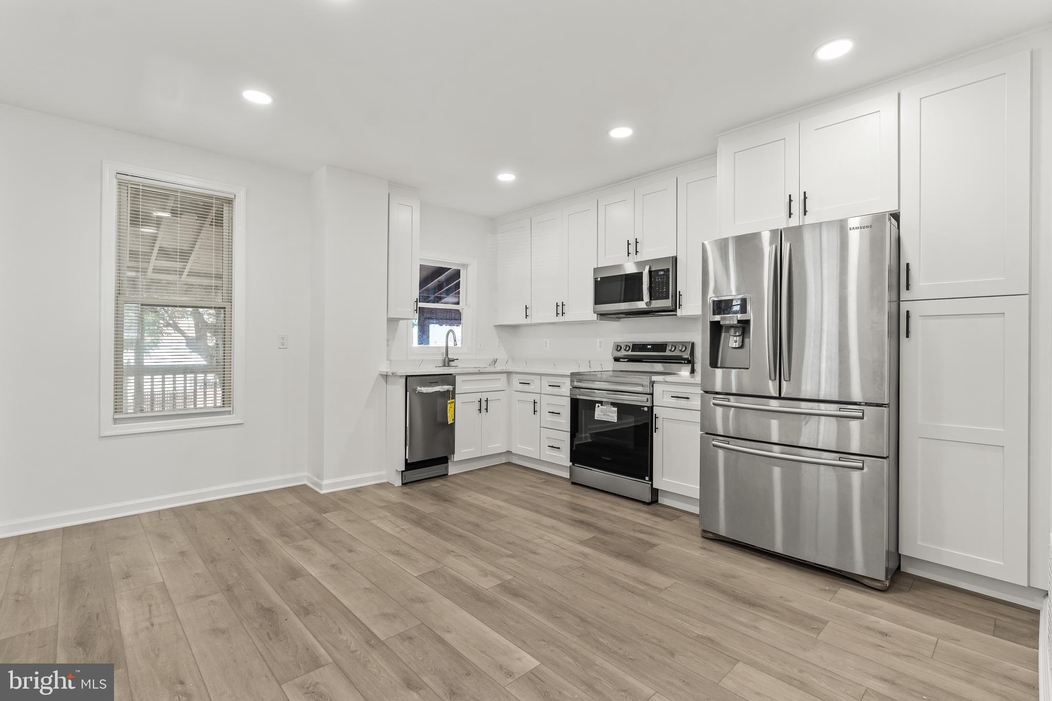 HAGERSTOWN - Residential