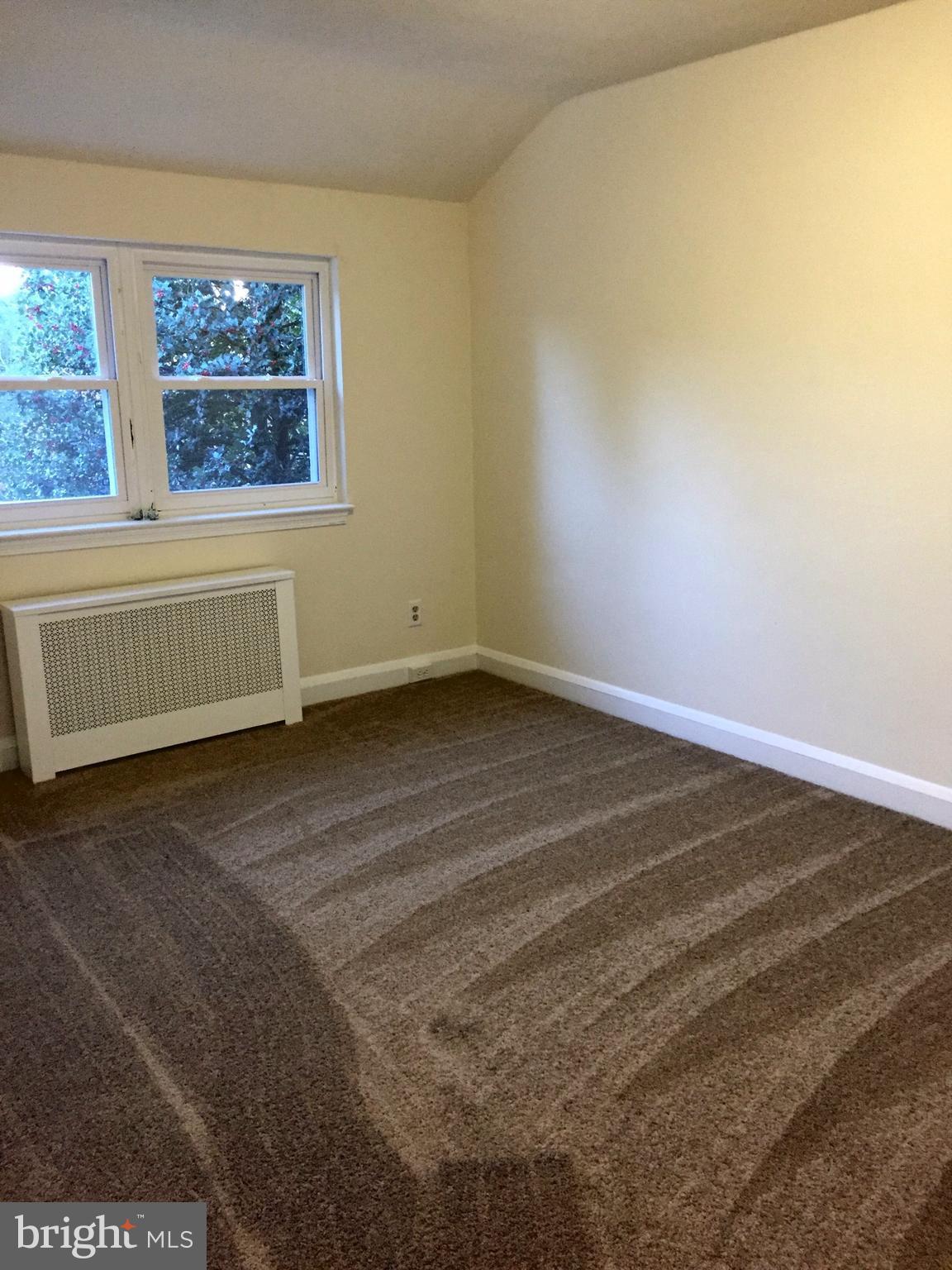 AIGBURTH - Residential