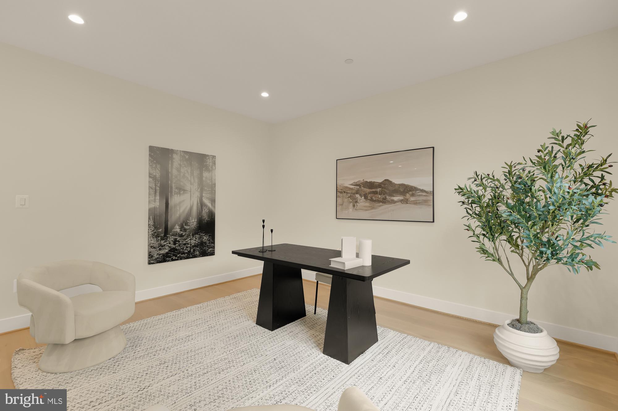 BURNING TREE VALLEY - Residential
