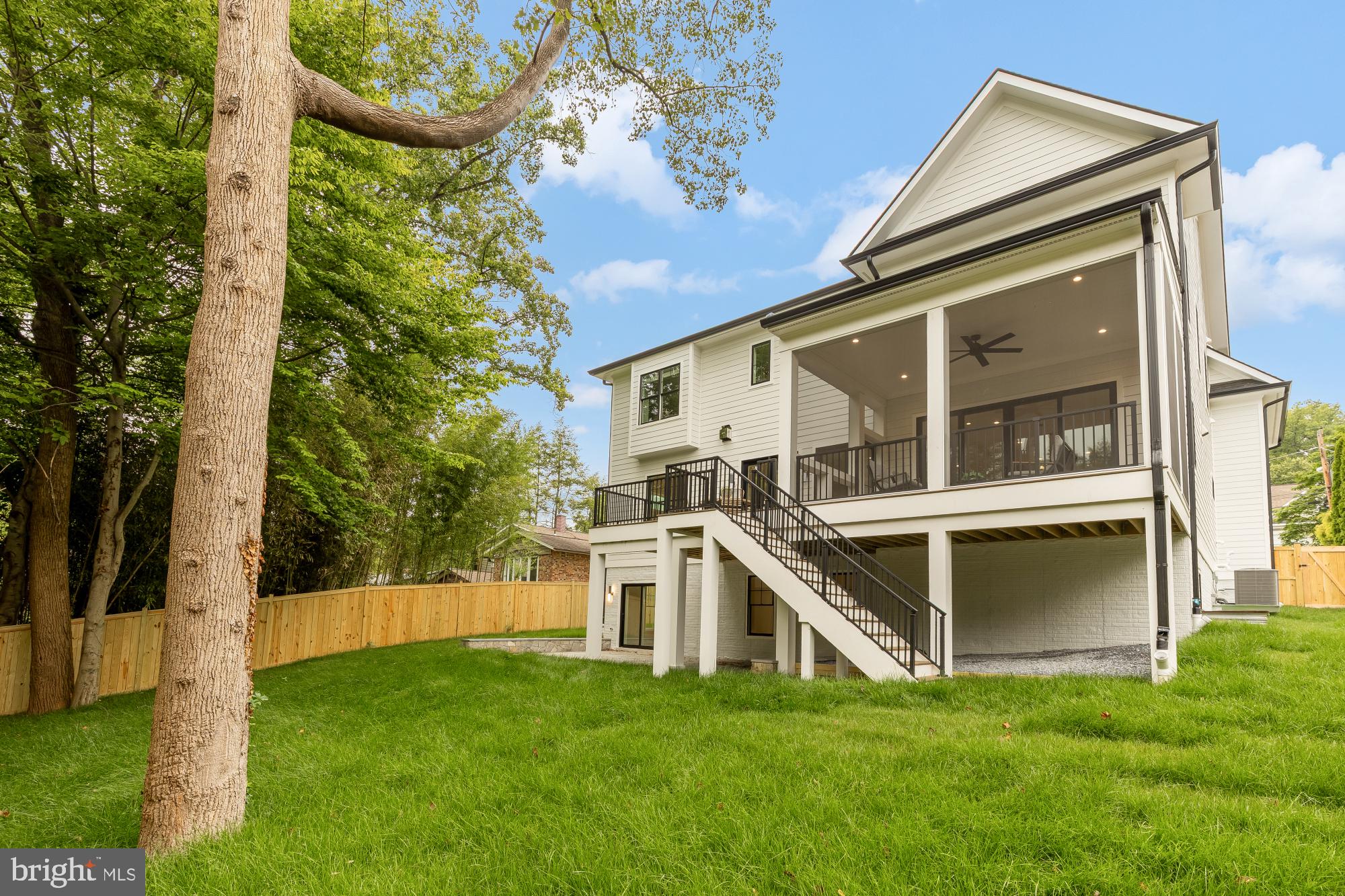 BURNING TREE VALLEY - Residential