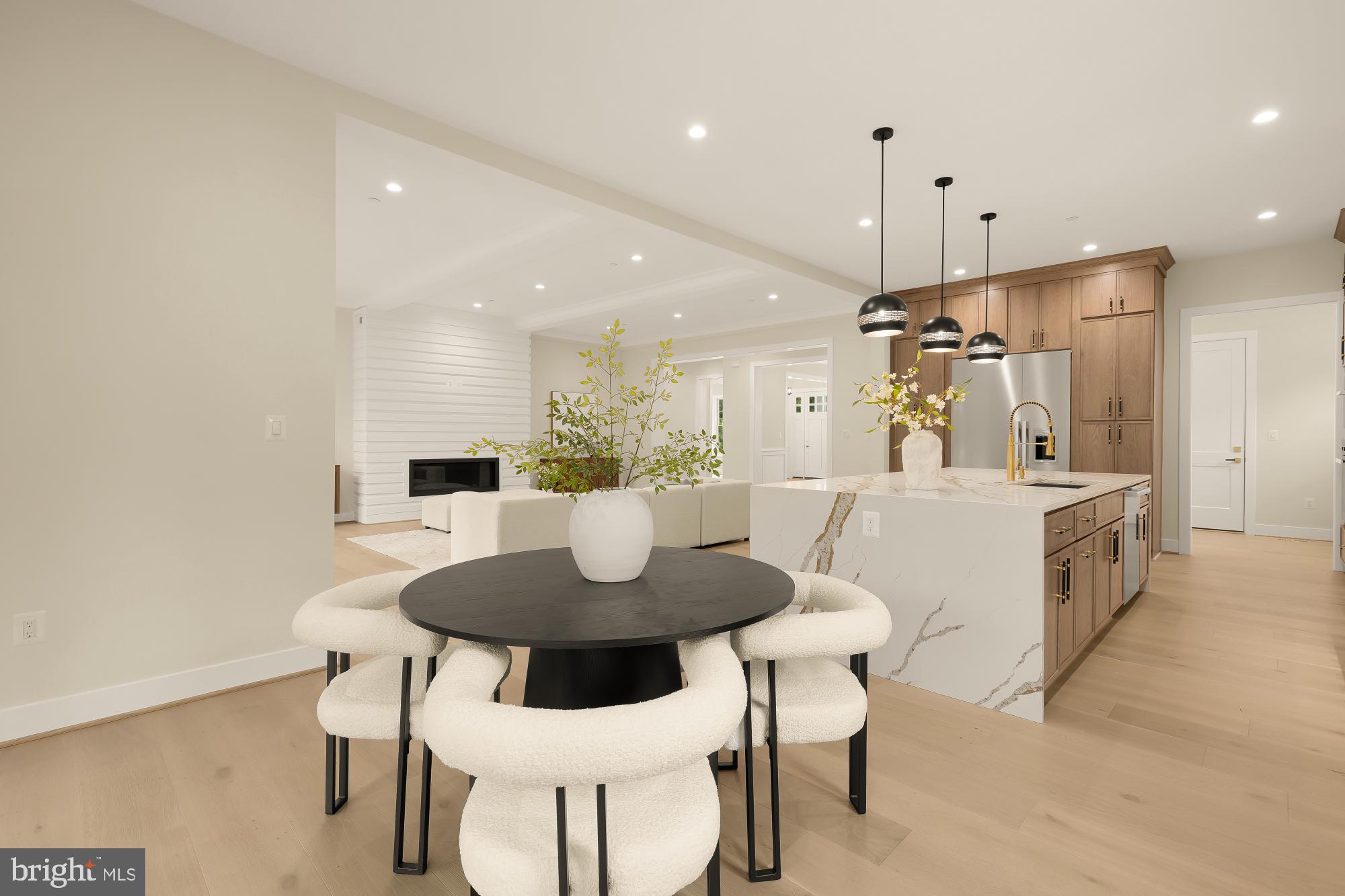BURNING TREE VALLEY - Residential
