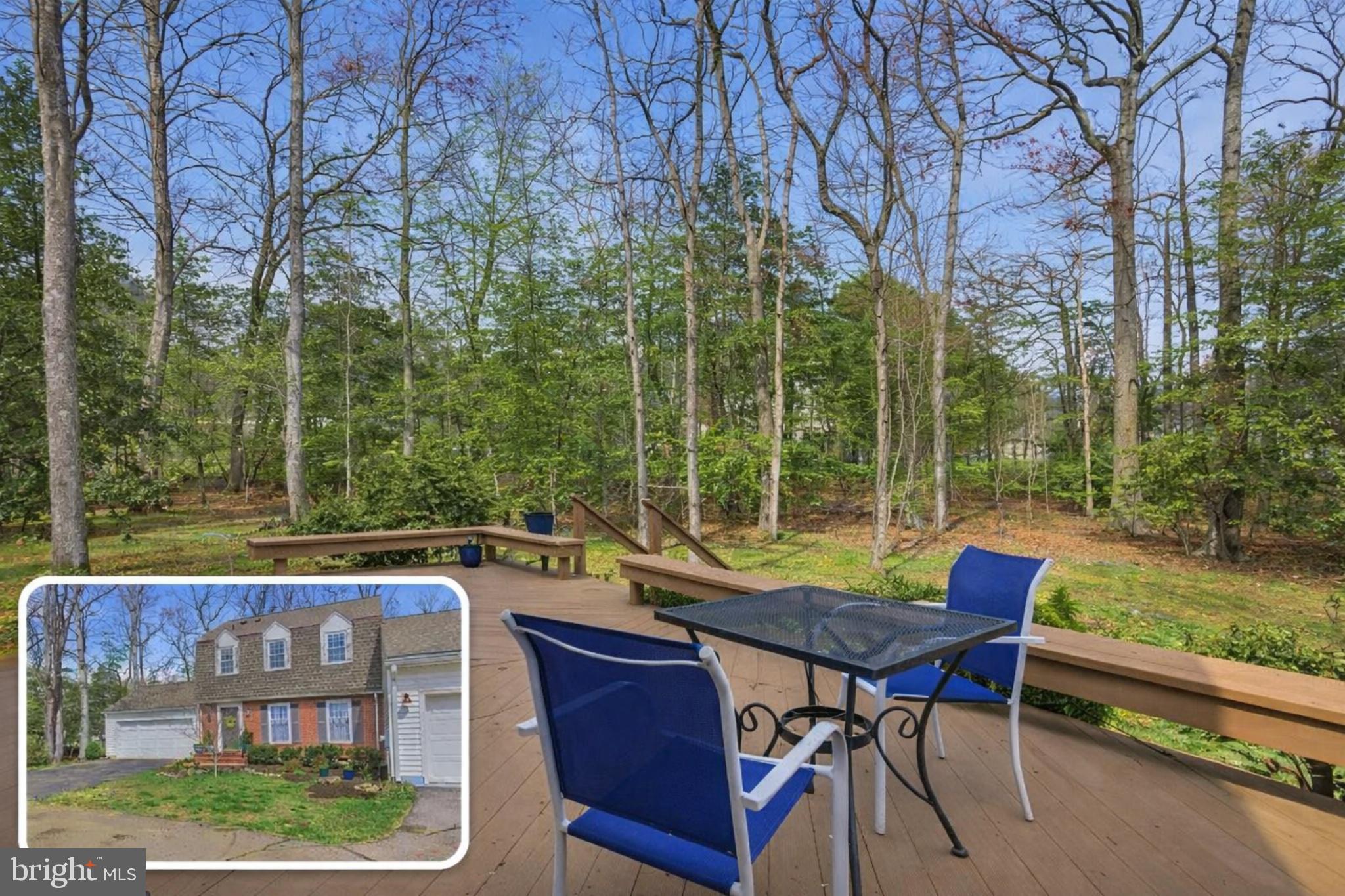 OPEN  HOUSE SATURDAY JUNE 6th, 10-12!!!  And, HOLY MOLY, look at that NEW, LOW PRICE.  Buyer had a change of heart and this fabulous house is now back on the market and could be yours! Brand New Carpet and wallpaper in bathrooms removed!  ALSO, did you know, that one of the benefits of this home is that you CAN join and enjoy the Heritage Harbour amenities, BUT don't have to follow their 55+ rules at your home?  This means if you can have adult children or grandchildren under the age of 55, they can stay with you as long as you would like!  BEST OF BOTH WORLD!!  
Tucked away at the end of a quiet cul-de-sac, this two-level home has been lovingly cared for, is surrounded by mature trees and lush landscaping. Inside, the updated main level features durable and stylish LVP flooring, and it's truly move-in ready. 

The kitchen, remodeled in 2015, includes Corian countertops, a tile backsplash, updated cabinets, a stainless steel sink, and a garbage disposal, creating a functional and inviting space.

With no age restrictions and an optional HOA( $97.60 monthly) offering access to a clubhouse, golf course, and more, this home provides flexibility and a lifestyle to fit a variety of needs. Don’t miss this well-maintained gem!