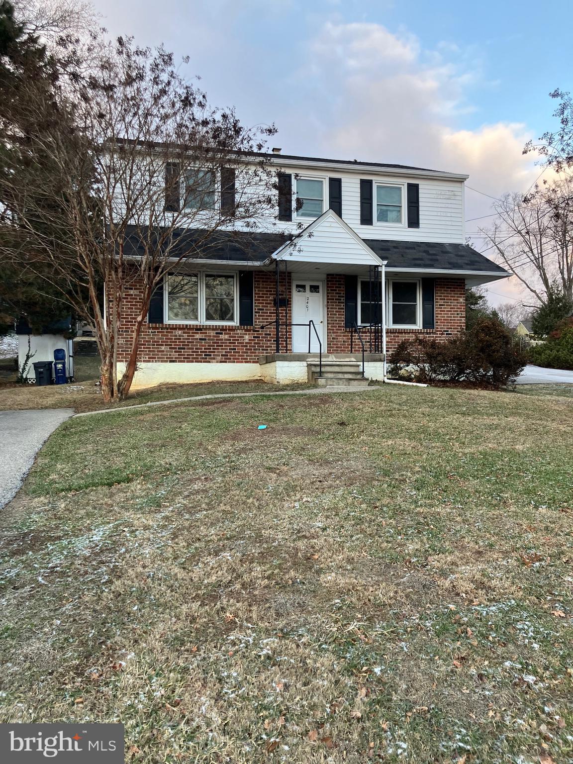GLENSIDE - Residential Lease