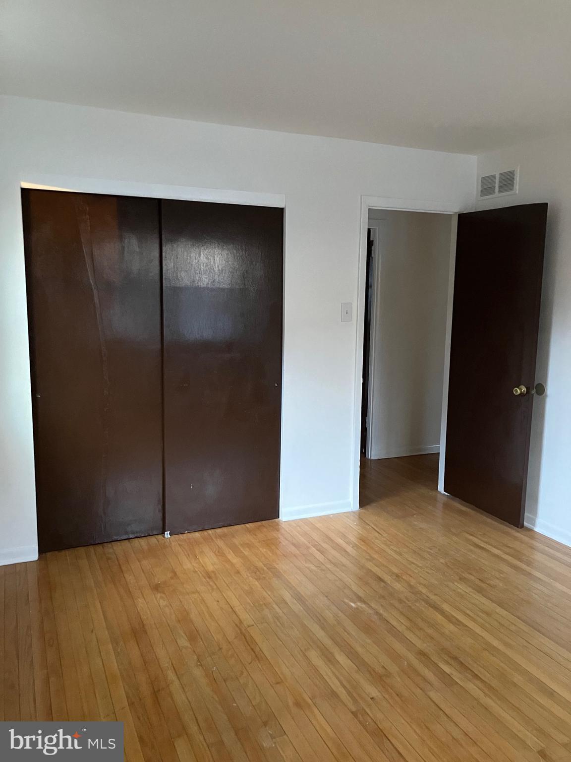 GLENSIDE - Residential Lease