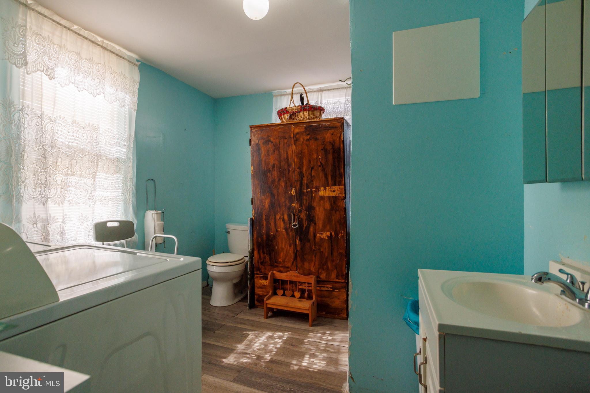 WEST KENSINGTON - Residential