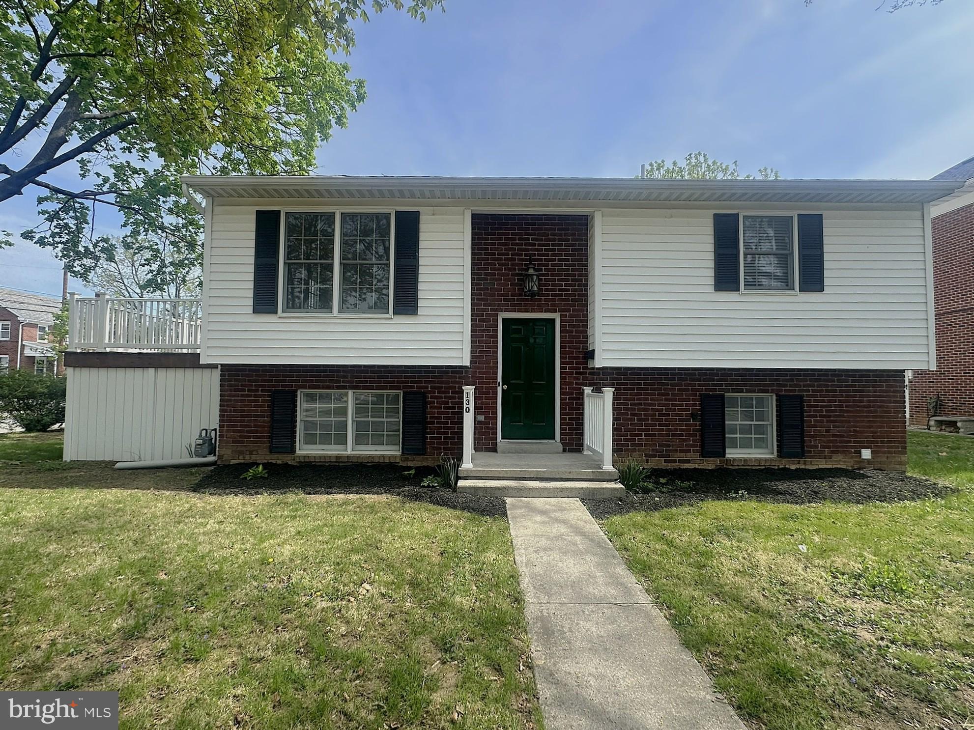 FORNEY AVENUE - Residential