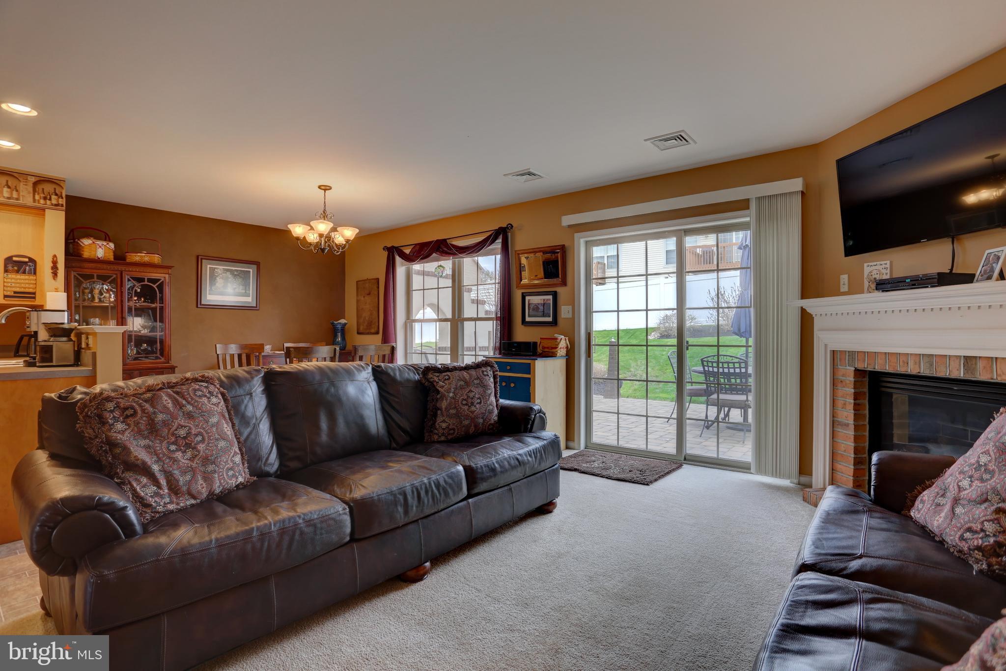 EAGLE VIEW ESTATES - Residential