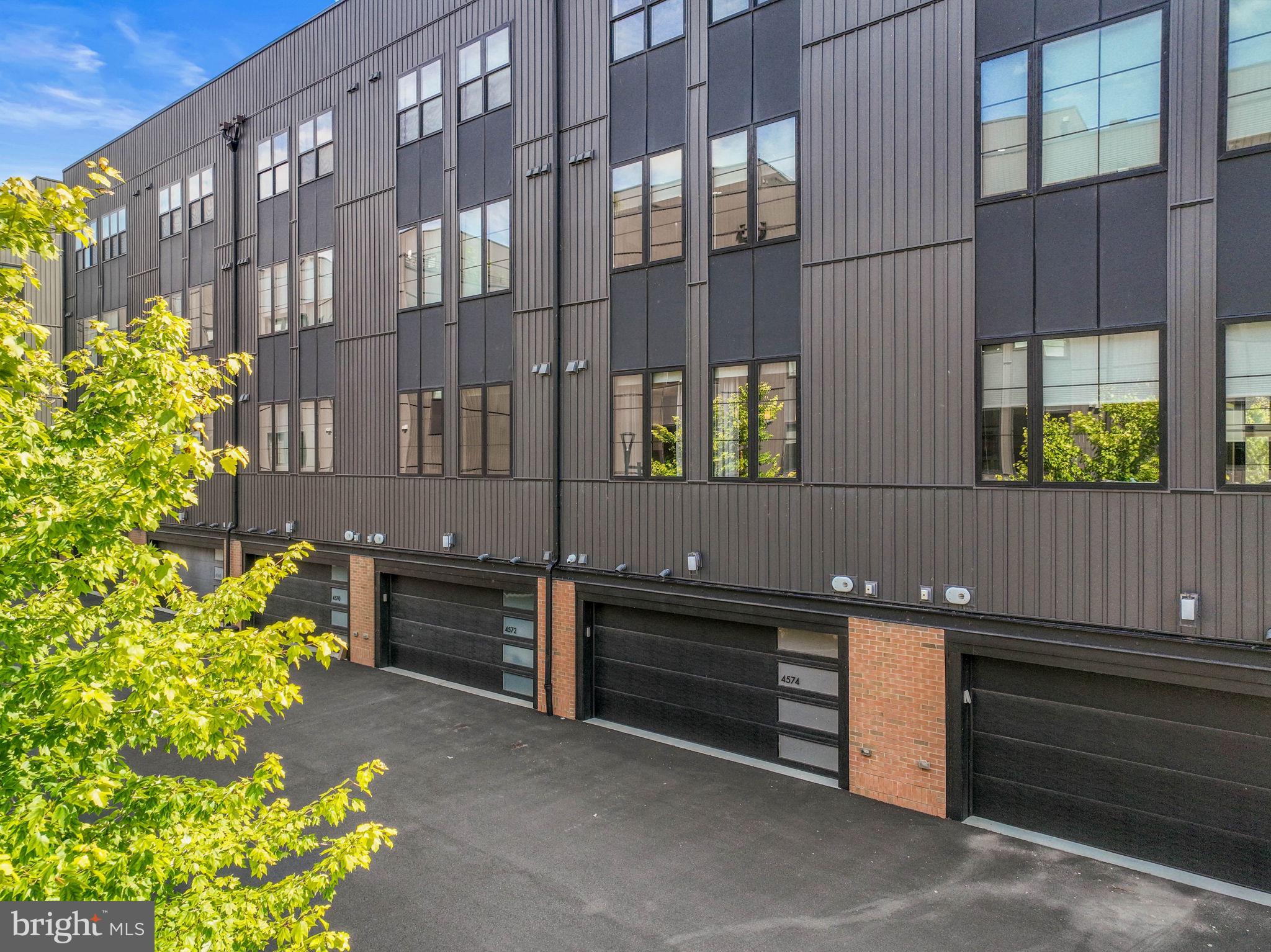 MANAYUNK - Residential