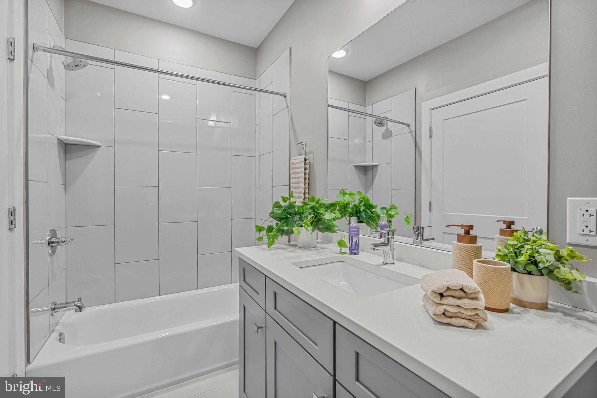 MANAYUNK - Residential
