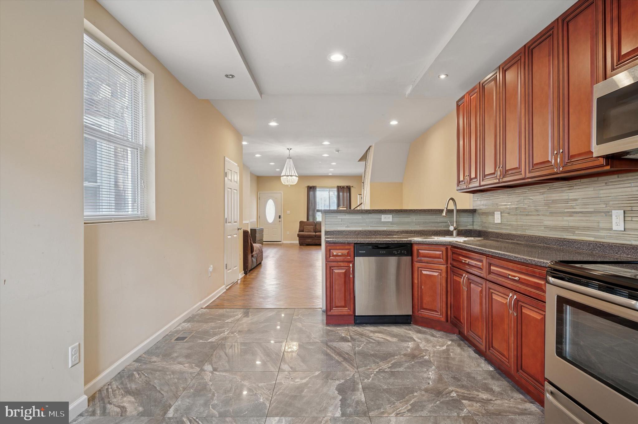 OVERBROOK - Residential