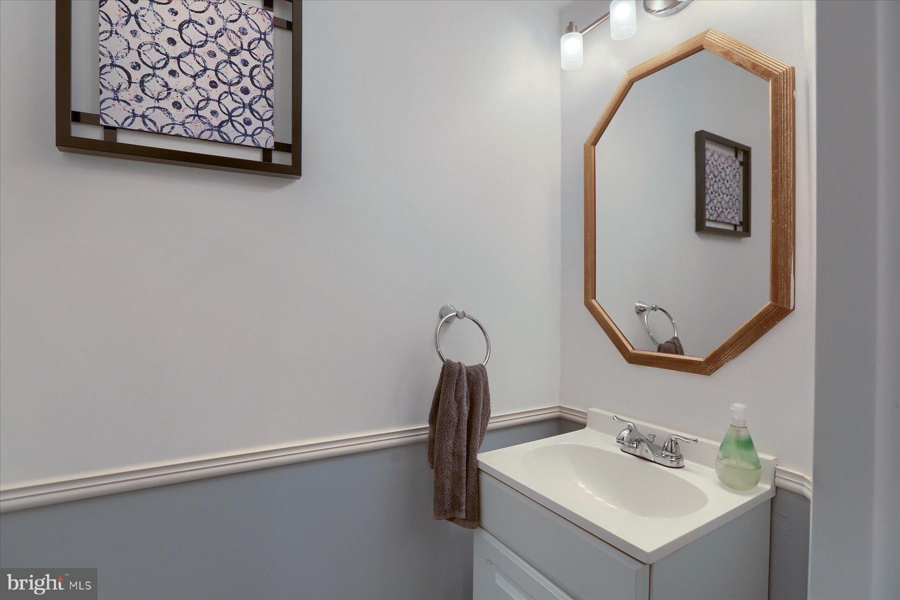 LANDISVILLE - Residential