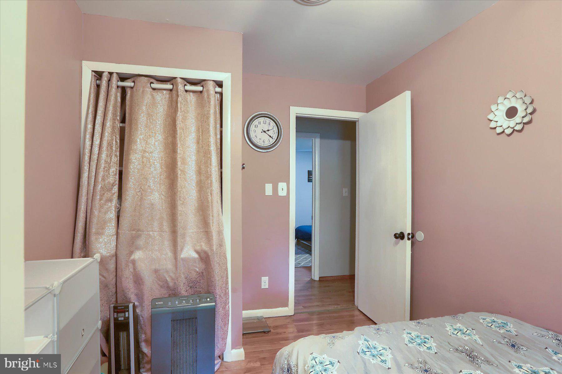 LANDISVILLE - Residential