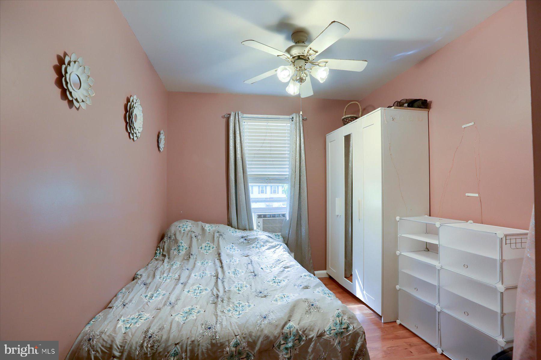 LANDISVILLE - Residential