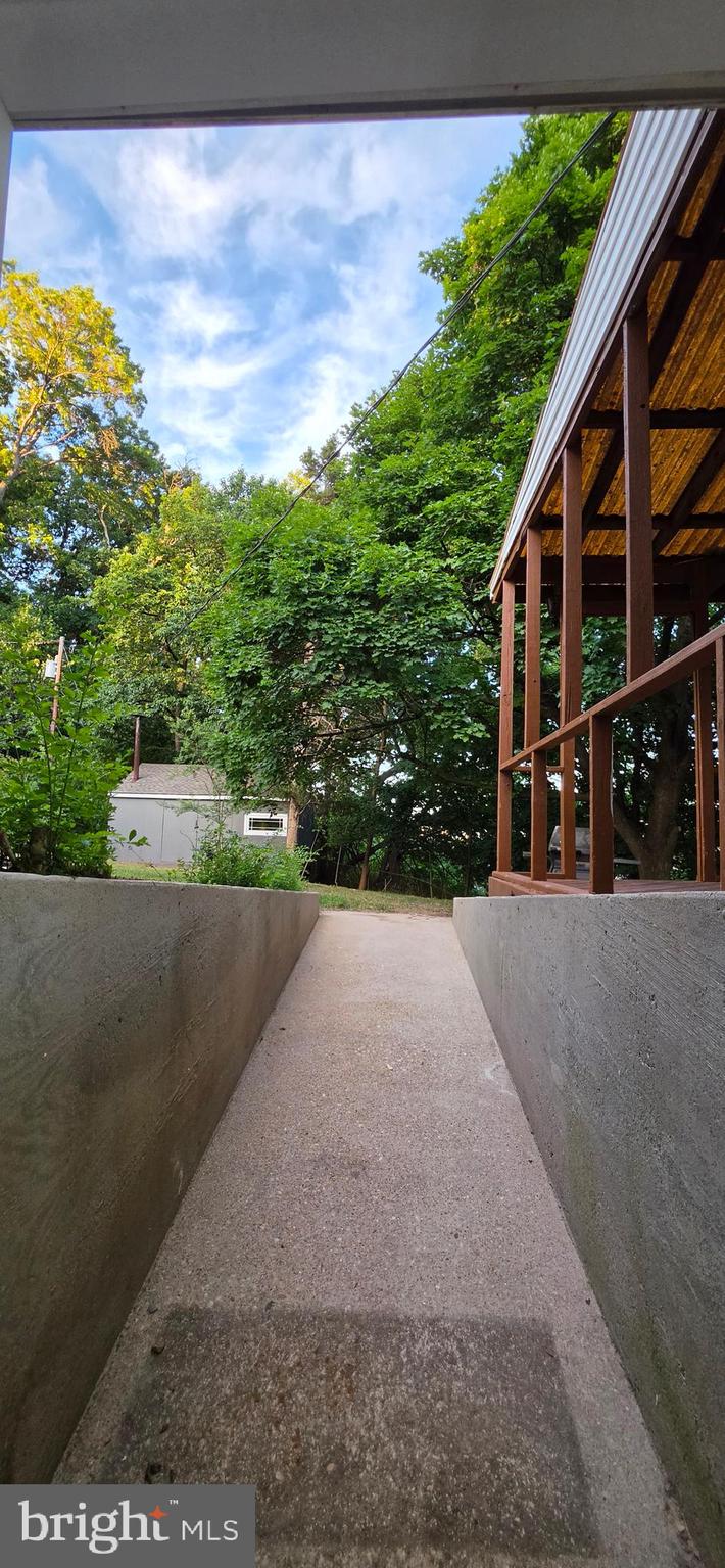 CAPITAL HILL HOMES - Residential