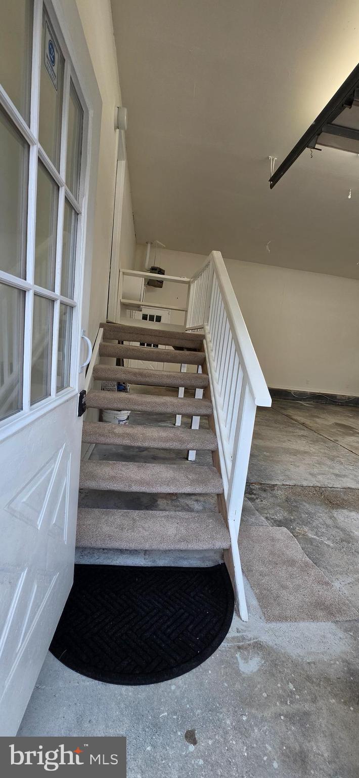 CAPITAL HILL HOMES - Residential