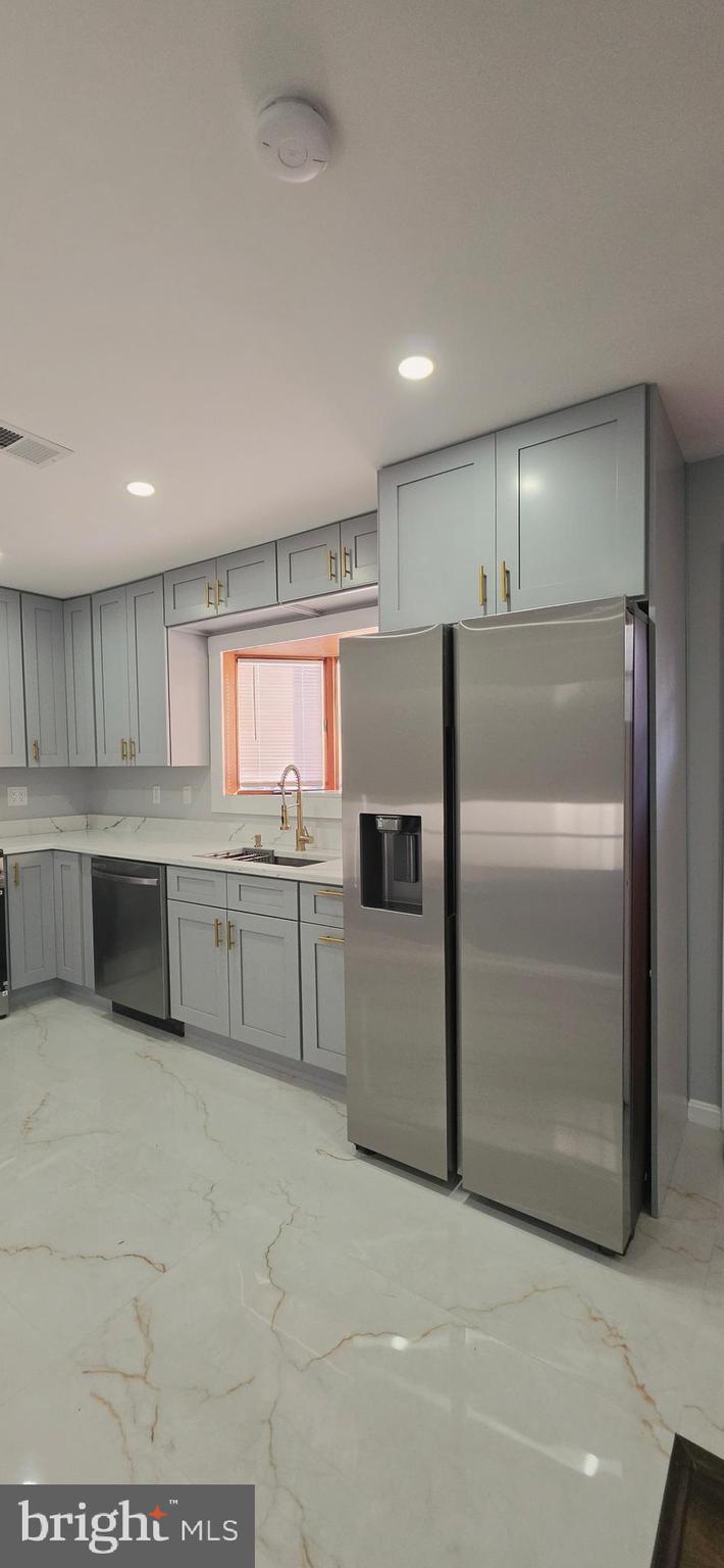 CAPITAL HILL HOMES - Residential