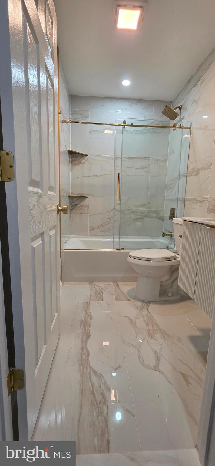 CAPITAL HILL HOMES - Residential