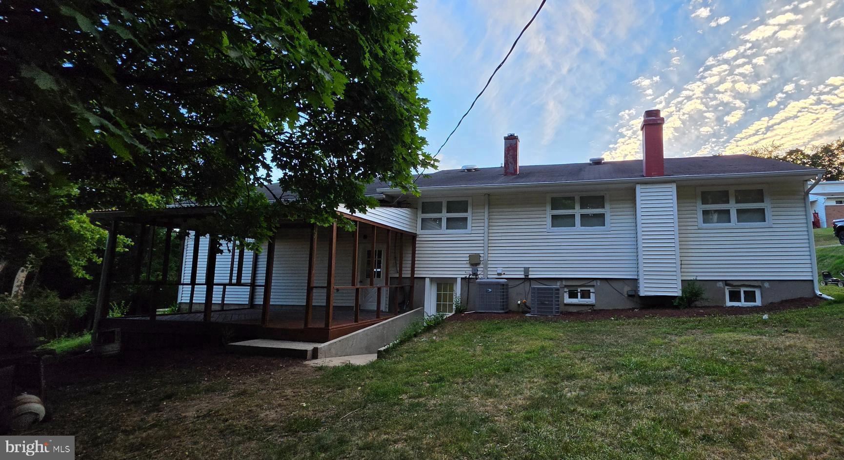 CAPITAL HILL HOMES - Residential