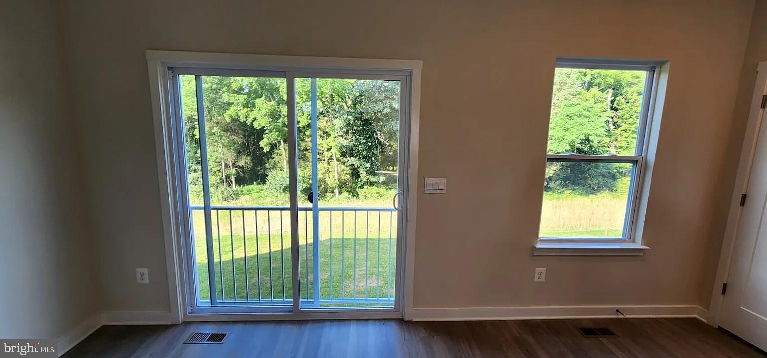 SOUTH BROOK - Residential