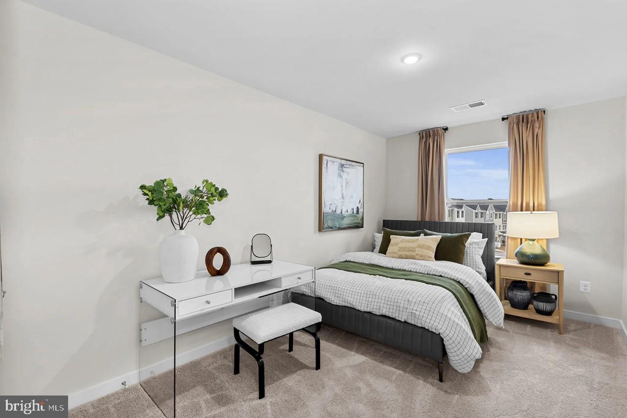 SOUTH BROOK - Residential