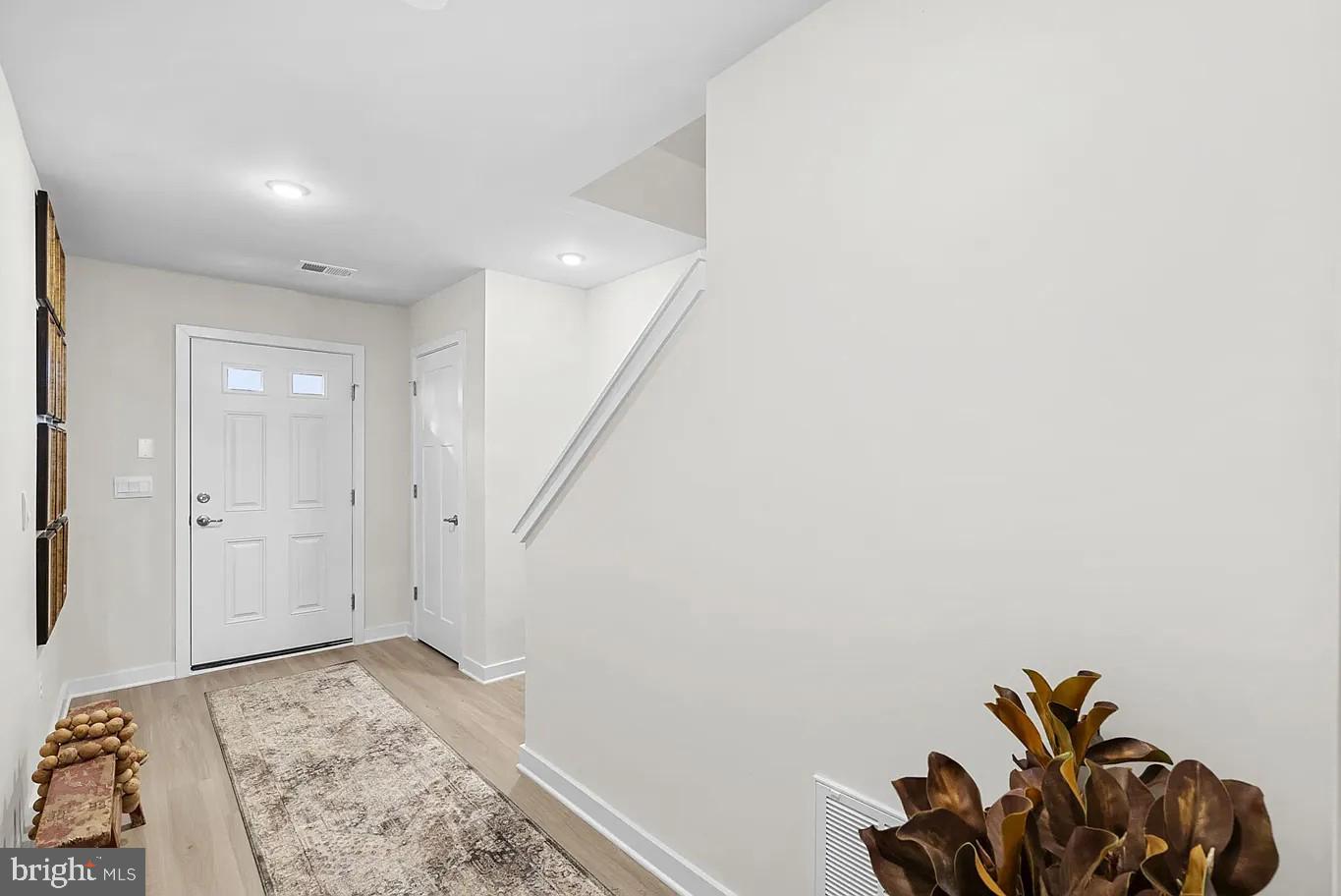 SOUTH BROOK - Residential