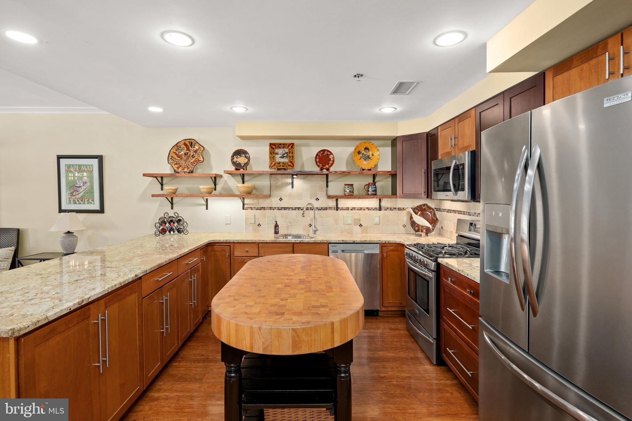 LEWES BEACH - Residential