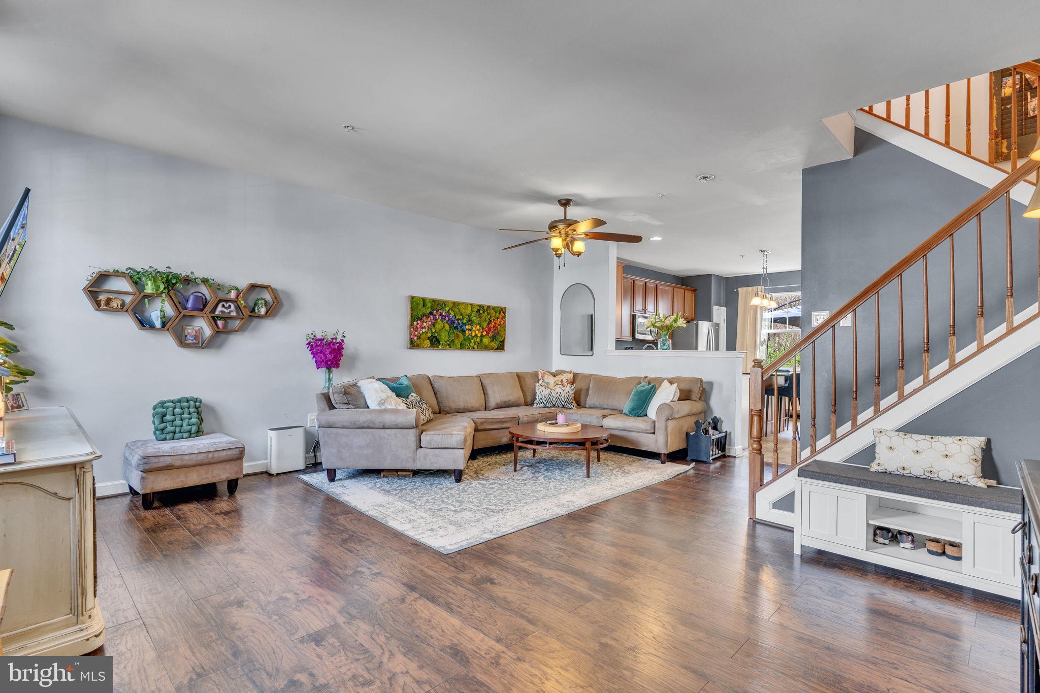 OAK TREE LANDING - Residential
